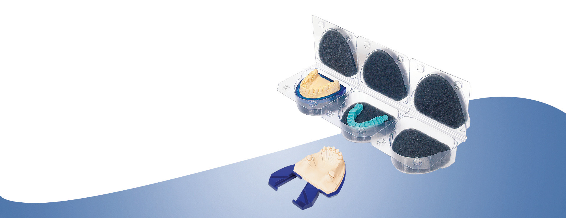Sicherer Versand – für alle model-tray-Größen - model-tray® Hamburg